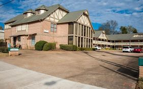 Victorian Inn And Suites Nacogdoches